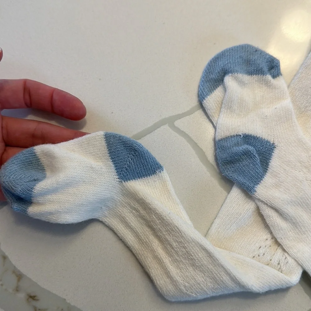 Baby Boden tights white light blue lace detail size 6 - 12 months 🩵🤍